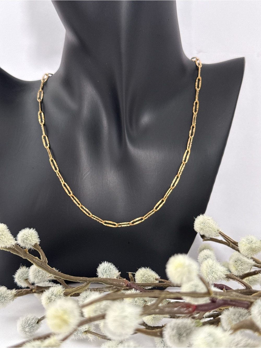 Everyday Polished Gold Paperclip Necklace